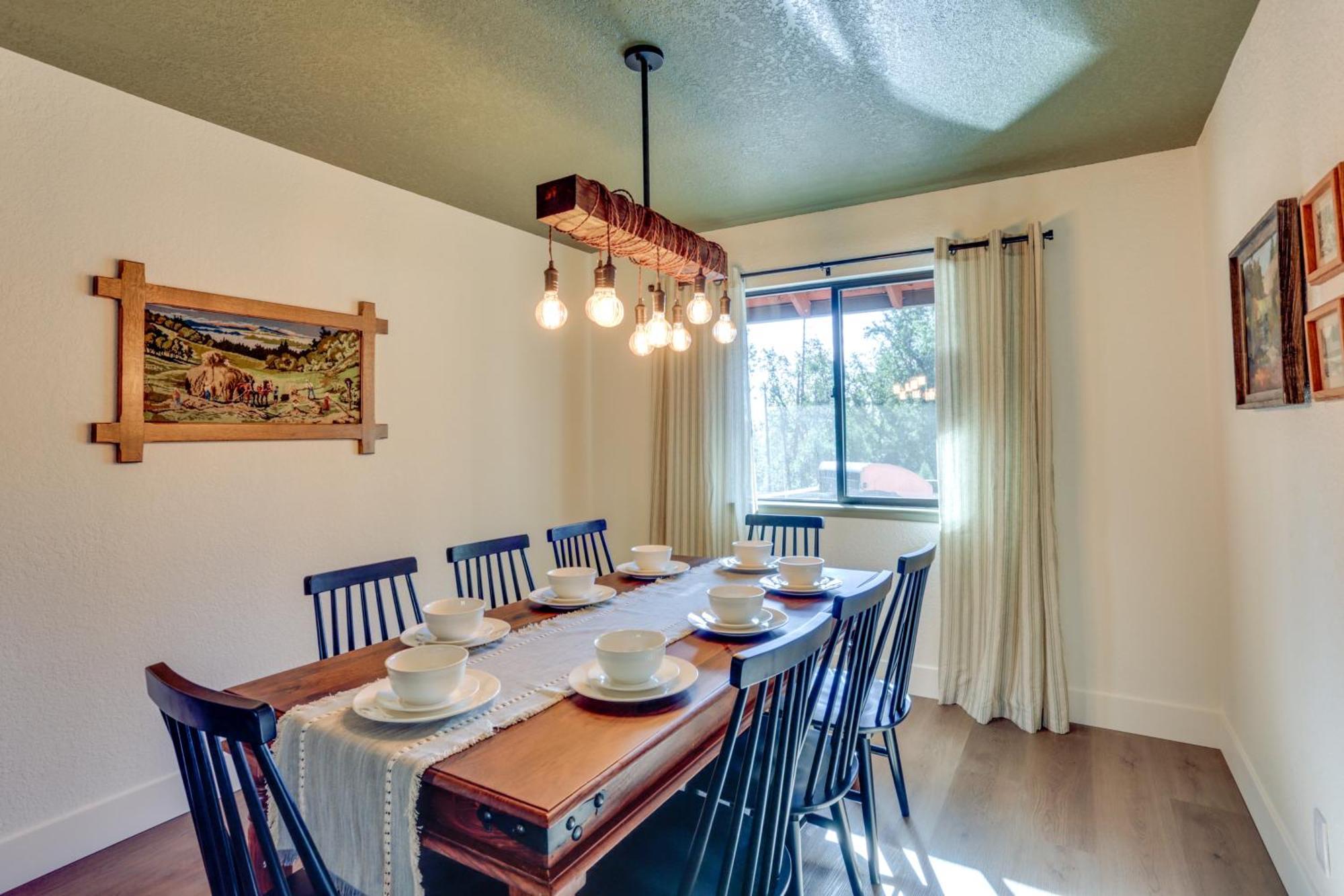 Pet-Friendly Escape With Game Room And Fire Pit! North Fork Exteriör bild